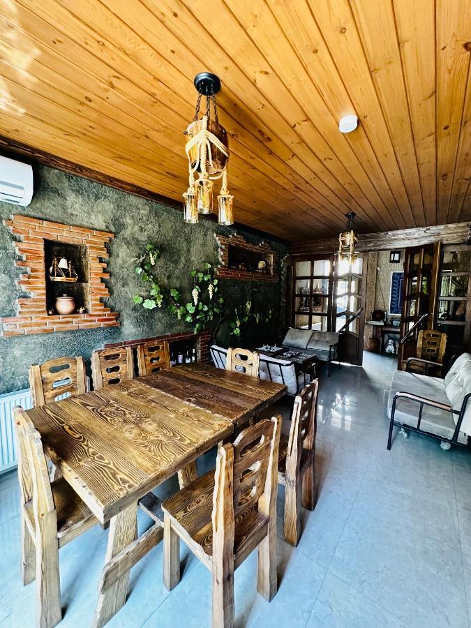 Liel Hotel Тбилиси Екстериор снимка