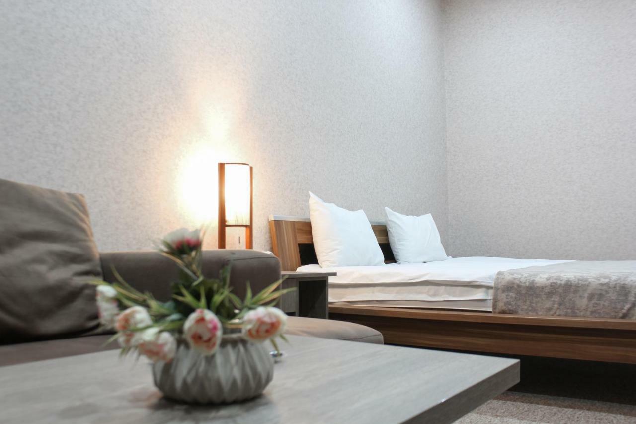 Liel Hotel Тбилиси Екстериор снимка