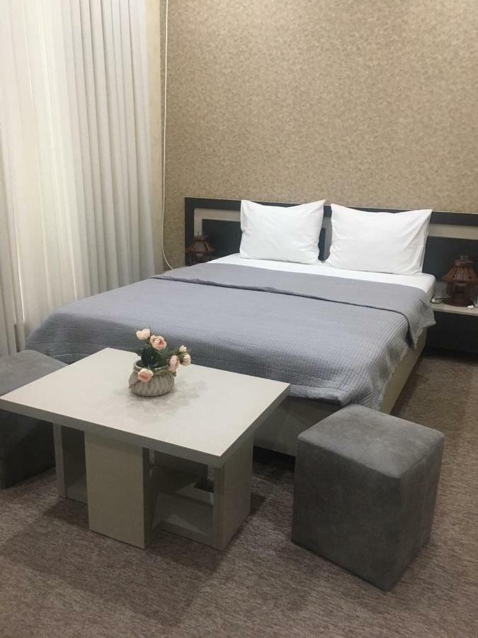 Liel Hotel Тбилиси Екстериор снимка